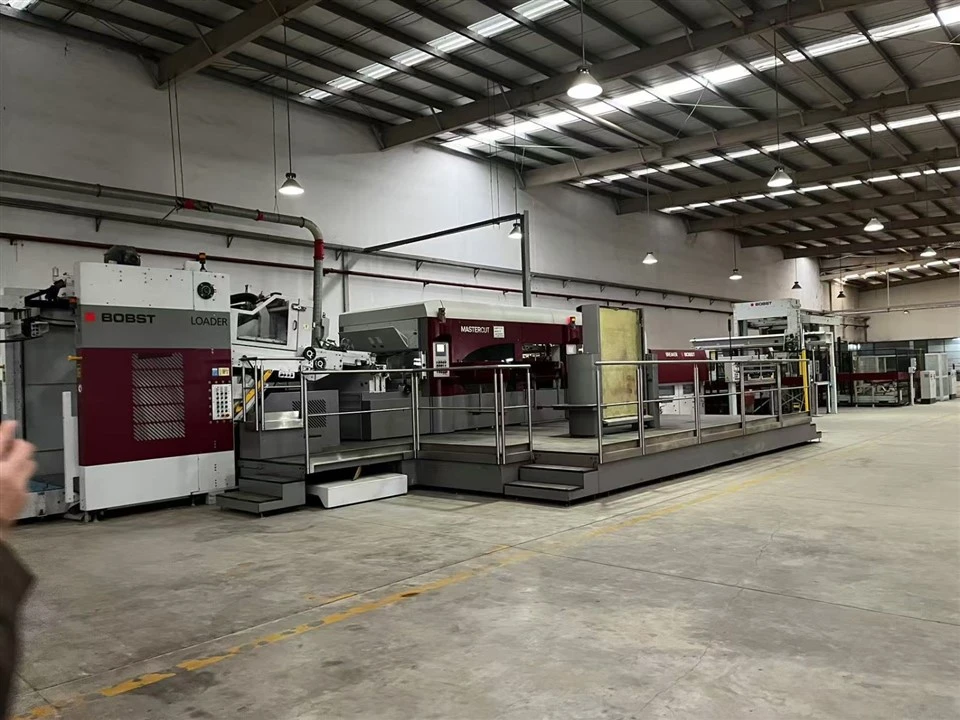 Cheaper Price Automatic Die Cutting Machine To Sale